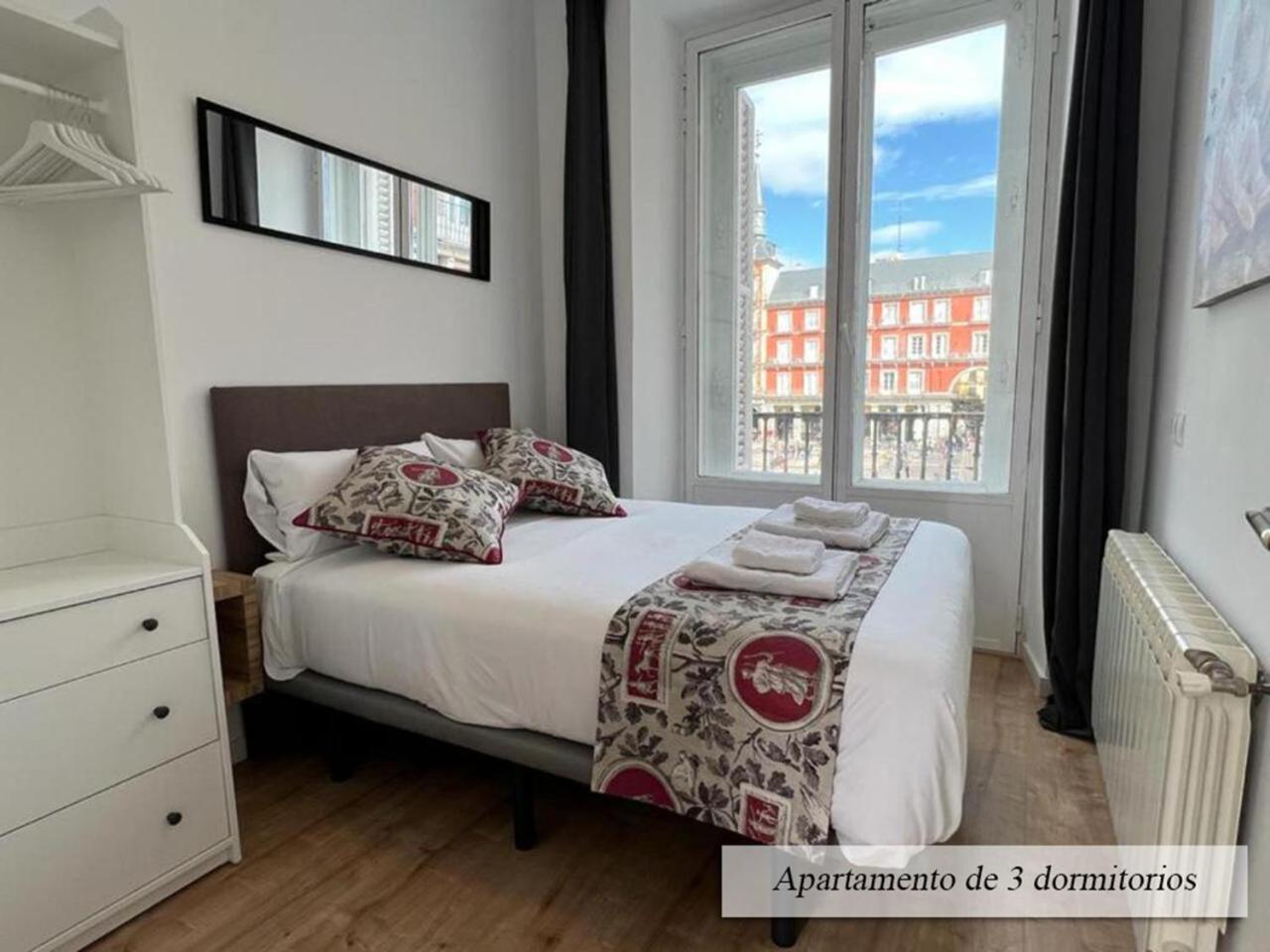 Plaza Mayor Madrid Exteriér fotografie
